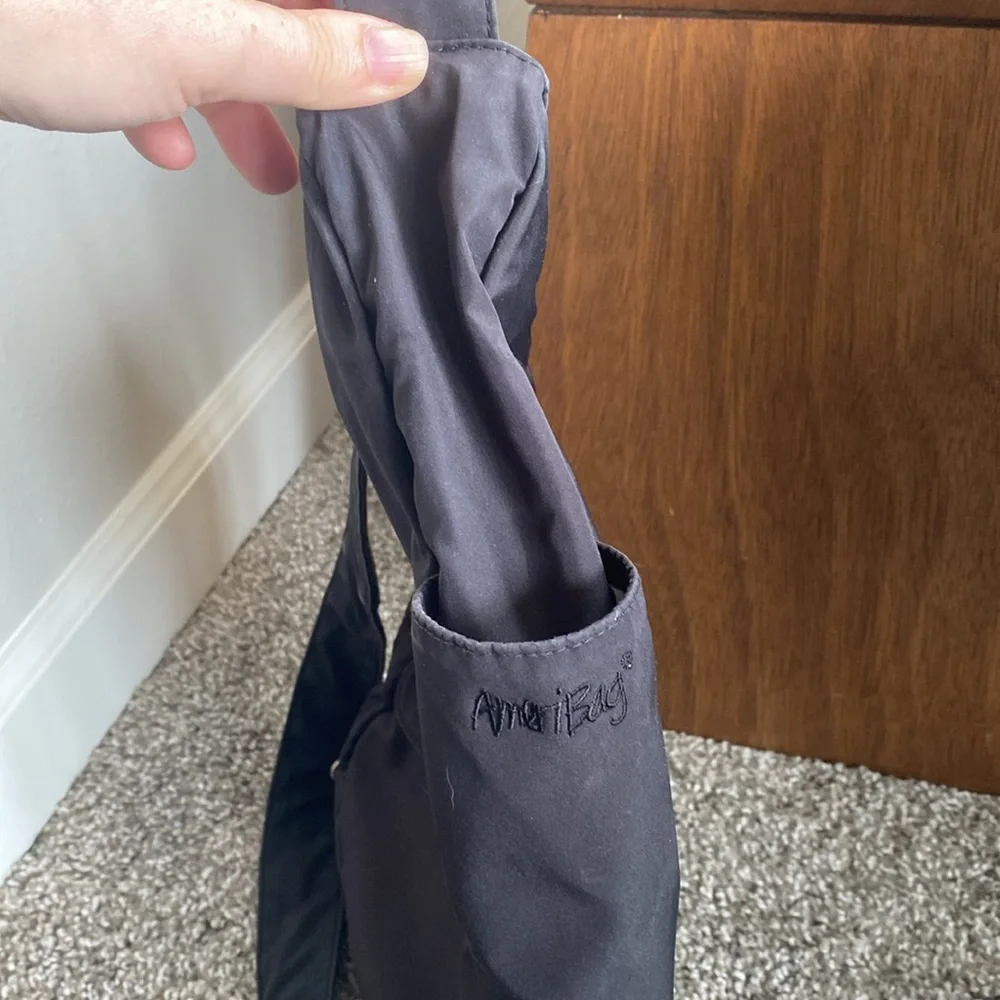 Ameribag Pack Healthy Back Bag Small Black Sling Shoulder Travel Day Bag